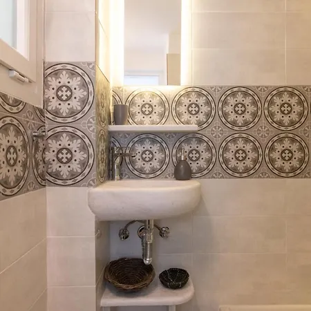 Anemis Apartment