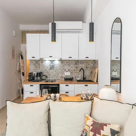 Anemis Apartment *